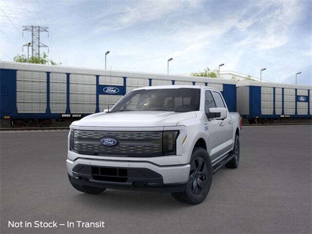 2025 Ford F-150 Lightning Lariat