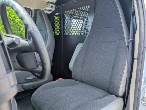 2024 GMC Savana 2500