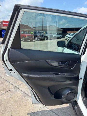 2020 Nissan Rogue S