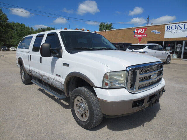 Used 2007 Ford F-250 Super Duty XLT with VIN 1FTSW21P67EA15761 for sale in Sycamore, IL