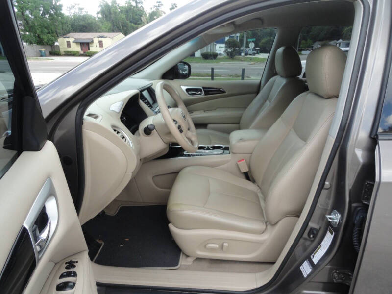 2014 Nissan Pathfinder SV