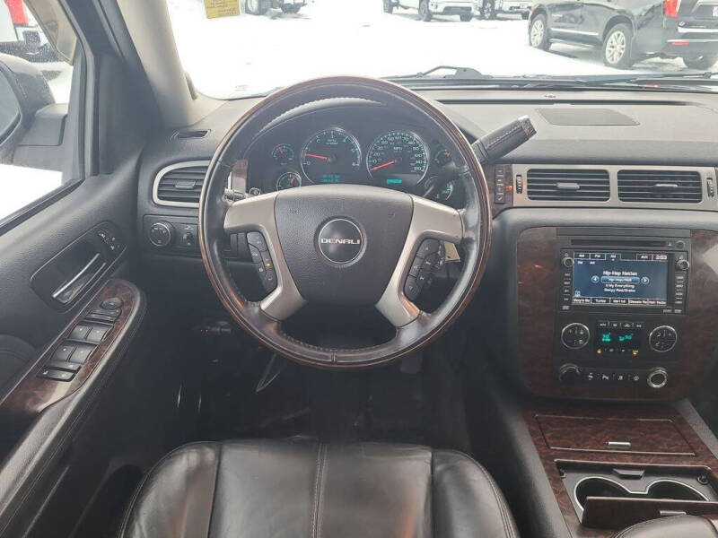 2008 GMC Yukon XL Denali