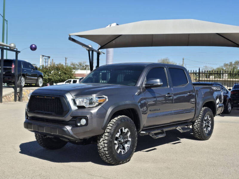 2021 Toyota Tacoma TRD Off Road's photo