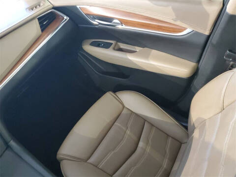 2019 Cadillac XT5 Platinum