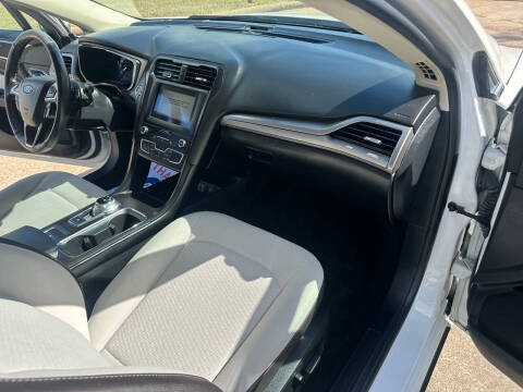2019 Ford Fusion SE