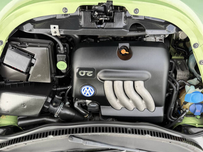 2002 Volkswagen New Beetle GL