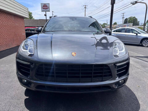 2017 Porsche Macan
