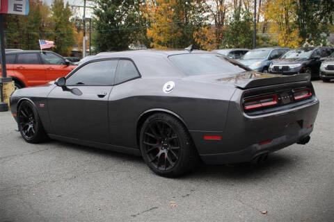 2015 Dodge Challenger SRT 392