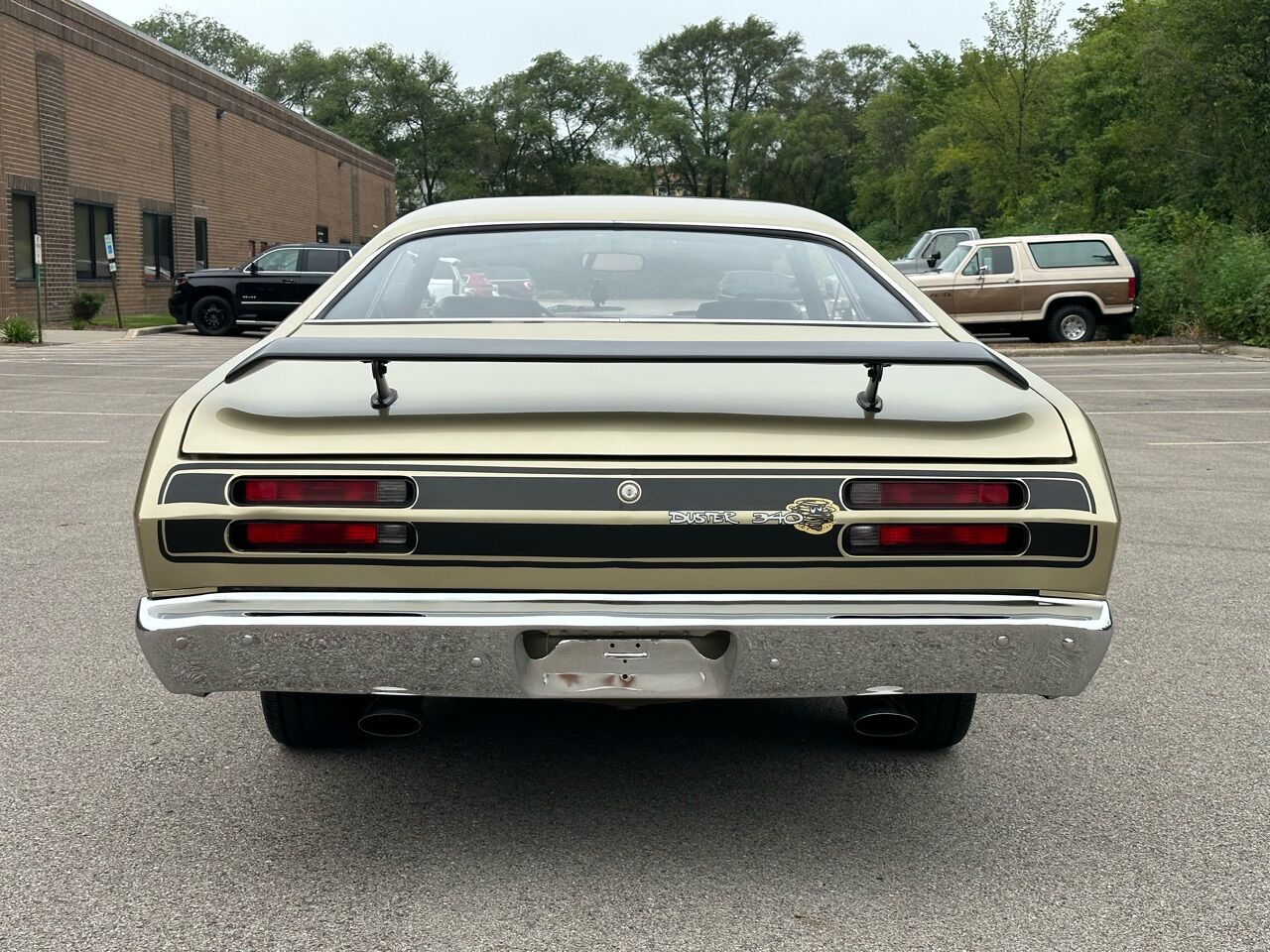 1970 Plymouth Duster 2