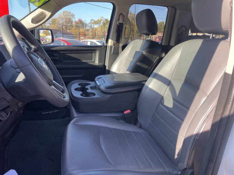 2021 RAM 1500 Classic Express