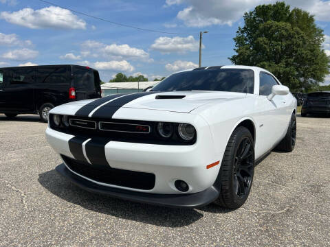 2015 Dodge Challenger for sale at Carworx LLC in Dunn NC