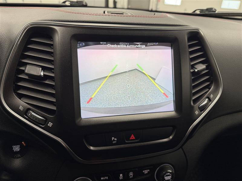 2020 Jeep Cherokee Trailhawk