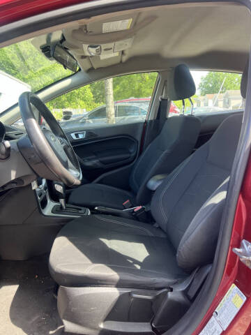 2016 Ford Fiesta SE