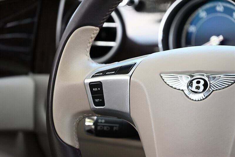 2014 Bentley Flying Spur 39