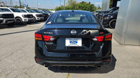 2024 Nissan Altima 2.5 SR