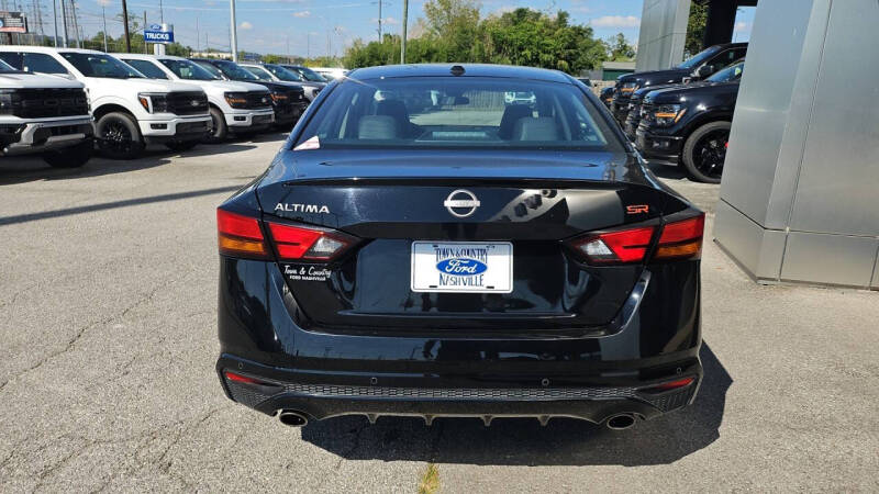 2024 Nissan Altima 2.5 SR