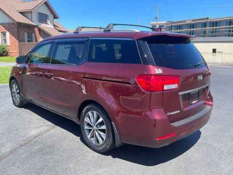 2016 Kia Sedona SX