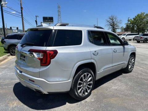 2020 GMC Acadia Denali
