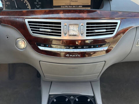 2008 Mercedes-Benz S-Class S 550 4MATIC