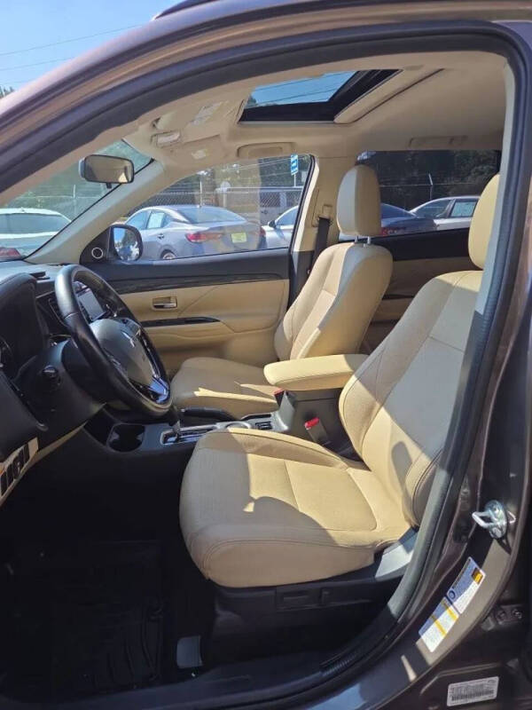 2016 Mitsubishi Outlander