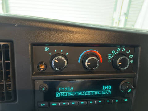 2023 GMC Savana 2500