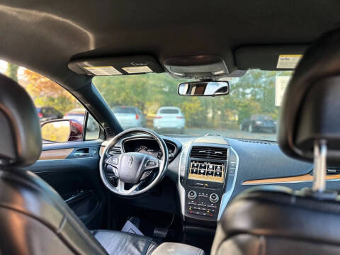 2017 Lincoln MKC Select