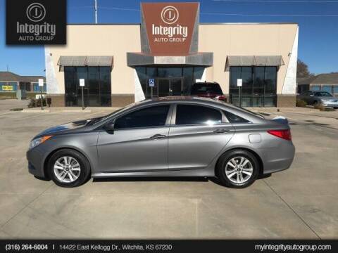 2014 Hyundai Sonata for sale at Integrity Auto Group in Wichita KS