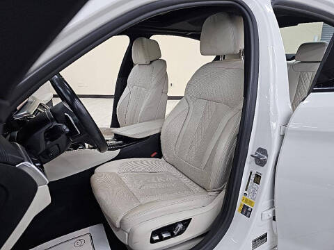 2019 BMW 5 Series 530e iPerformance