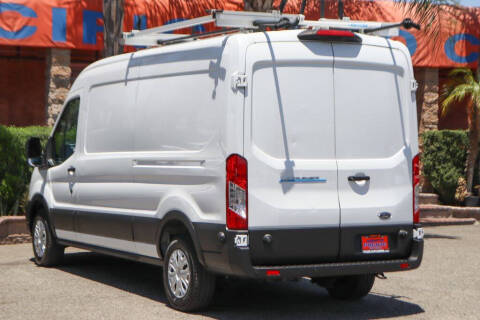 2023 Ford E-Transit