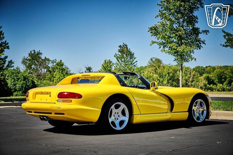 2001 Dodge Viper RT/10