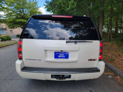 2013 GMC Yukon XL Denali