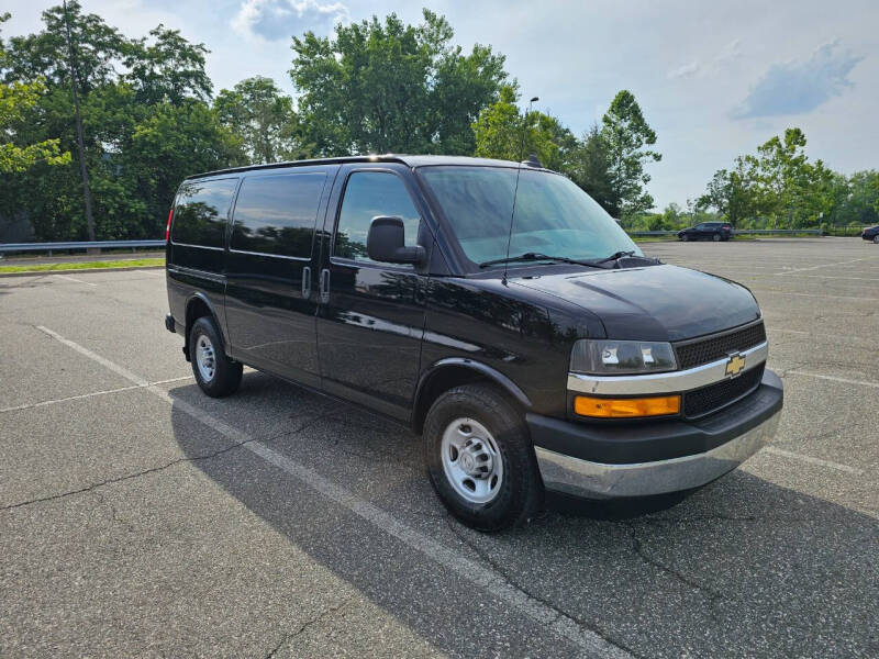 2018 Chevrolet Express 2500