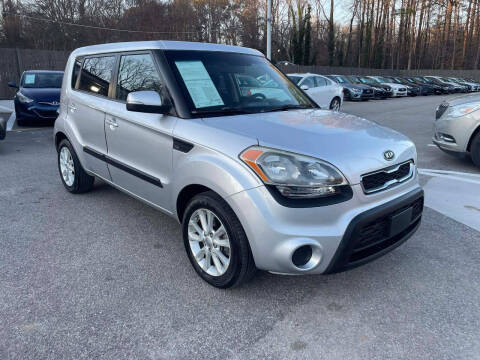 2012 Kia Soul +