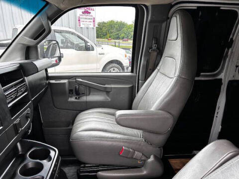 2017 Chevrolet Express 2500