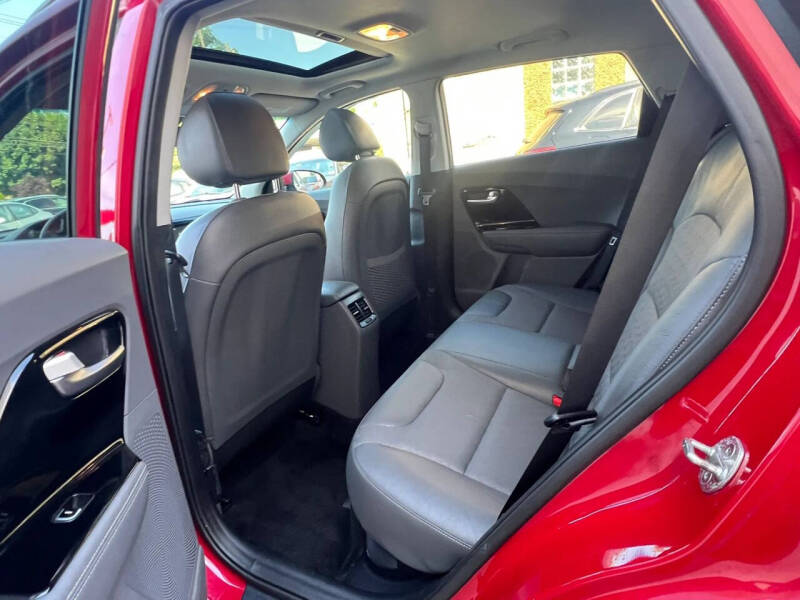 2017 Kia Niro EX