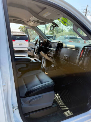 2017 Chevrolet Silverado 1500 Custom