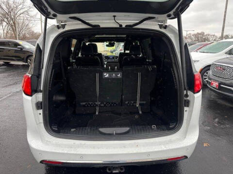 2020 Chrysler Pacifica Touring L Plus