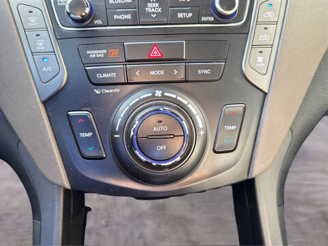 2017 Hyundai Santa Fe
