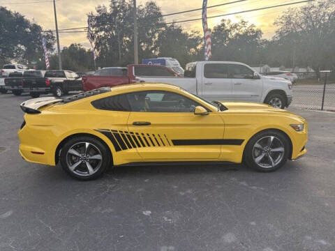 2015 Ford Mustang V6