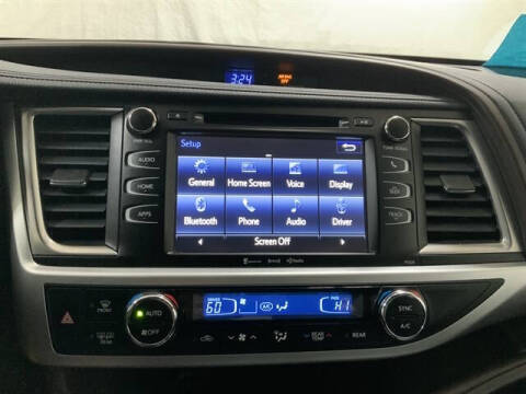 2018 Toyota Highlander LE