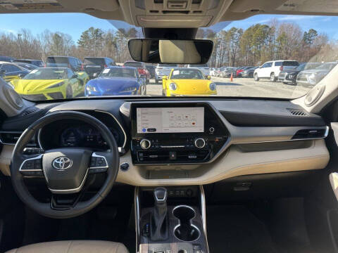 2023 Toyota Highlander Hybrid Limited