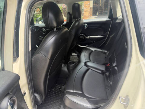 2015 MINI Hardtop 4 Door Cooper
