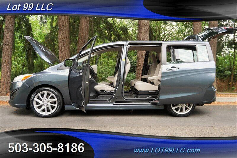 2012 Mazda MAZDA5 Touring