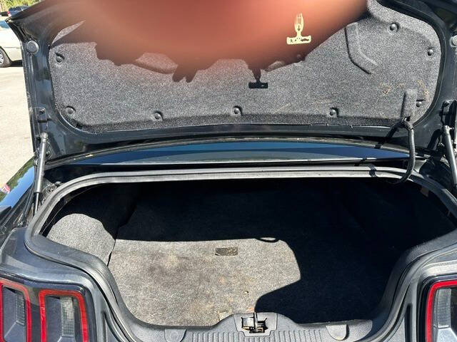 2013 Ford Mustang V6 Premium