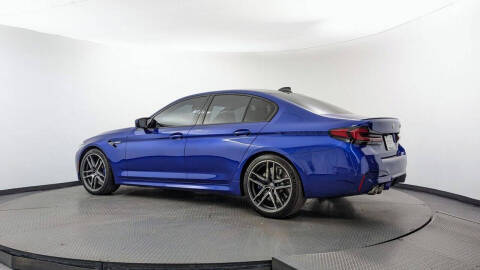 2023 BMW M5
