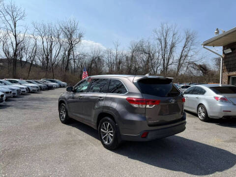 2017 Toyota Highlander