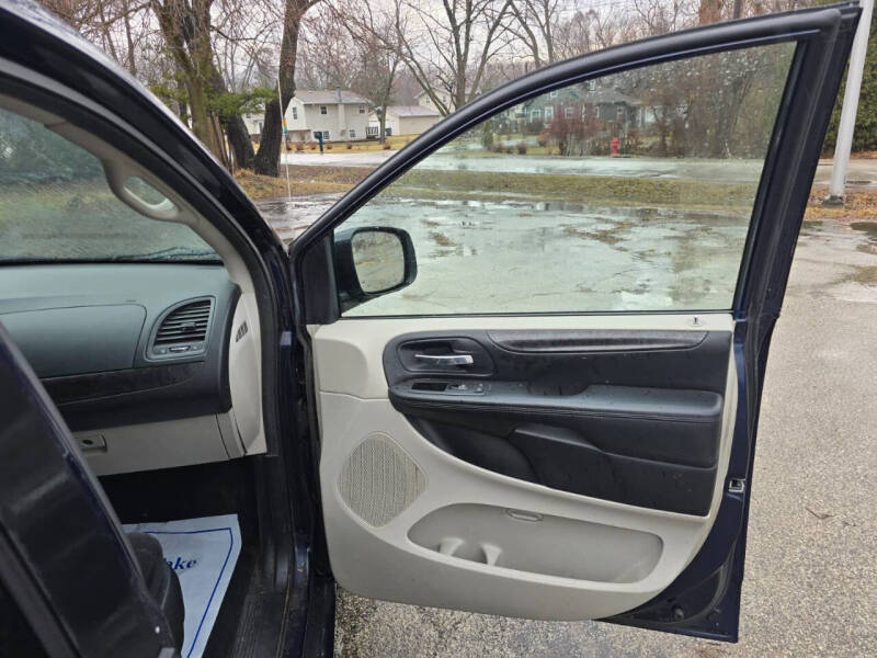 2014 Dodge Grand Caravan American Value Package