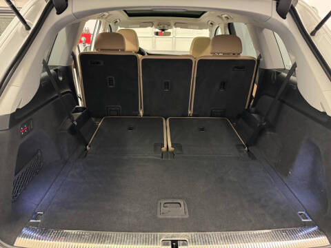 2023 Audi Q7 quattro Premium Plus 55 TFSI