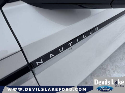 2024 Lincoln Nautilus Reserve