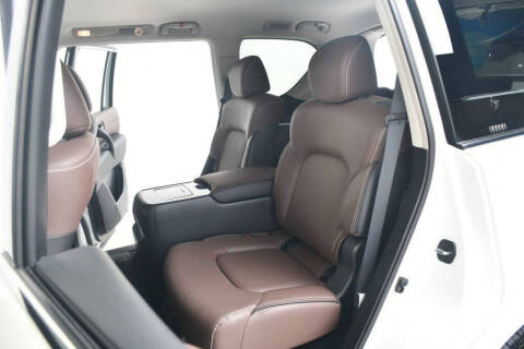 2024 Infiniti QX80 Premium Select